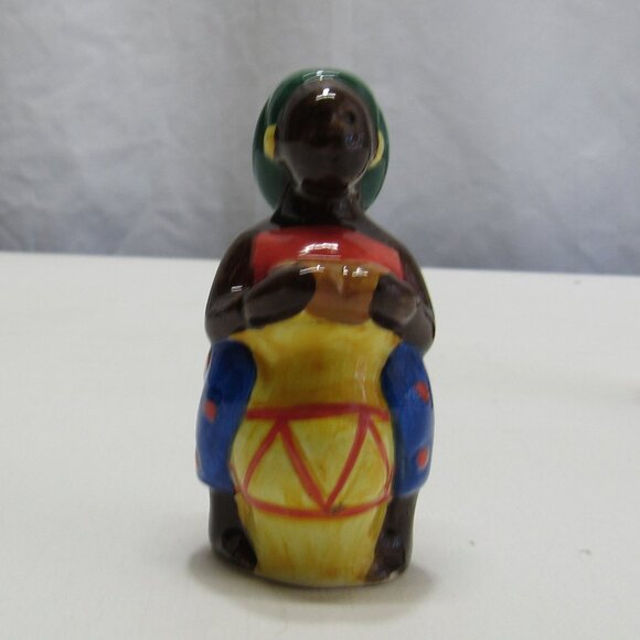 Avon African Black Caribbean Dancers Drummers Salt & Pepper Shakers Ceramic - Picture 2 of 10